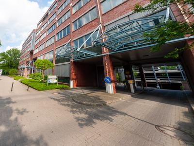 Parkplatzeinfahrt Peinerstr.